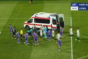 开云下载-记者：斯帕吉奇做完检查后已经回到休息室，看起来没有太大问题